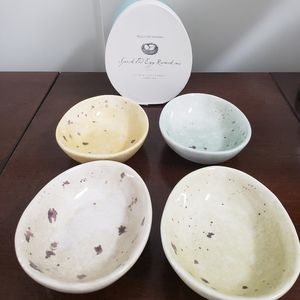 Williams Sonoma Easter Egg Speckled Bowls